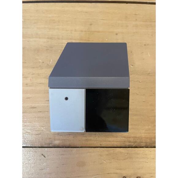 Nintendo NES Satellite 4Player Turbo Controller Transmitter w/Receiver-Untested. - Picture 4 of 5